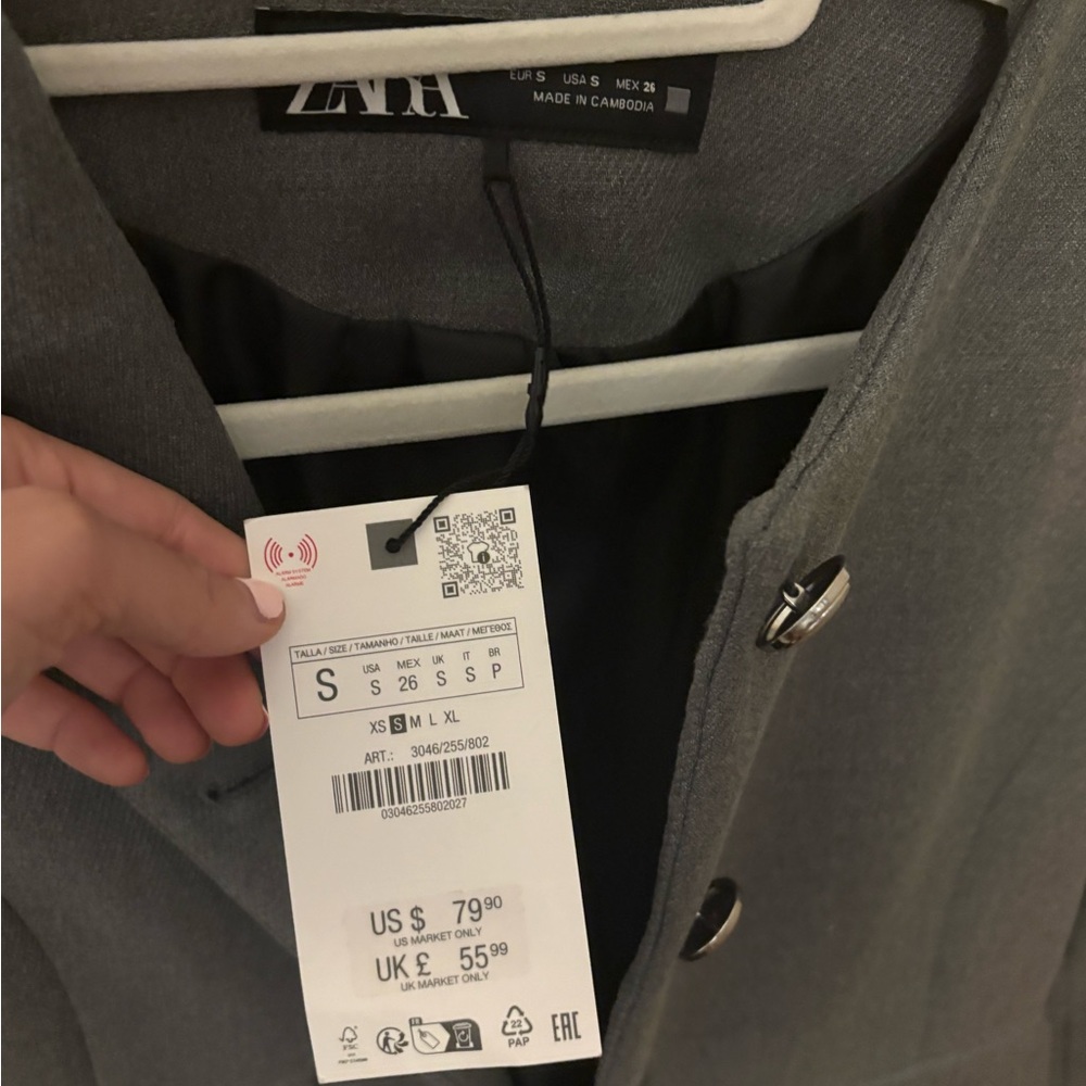 Zara Gray Women's Blazer with Silver Buttons - Picture 4 of 5